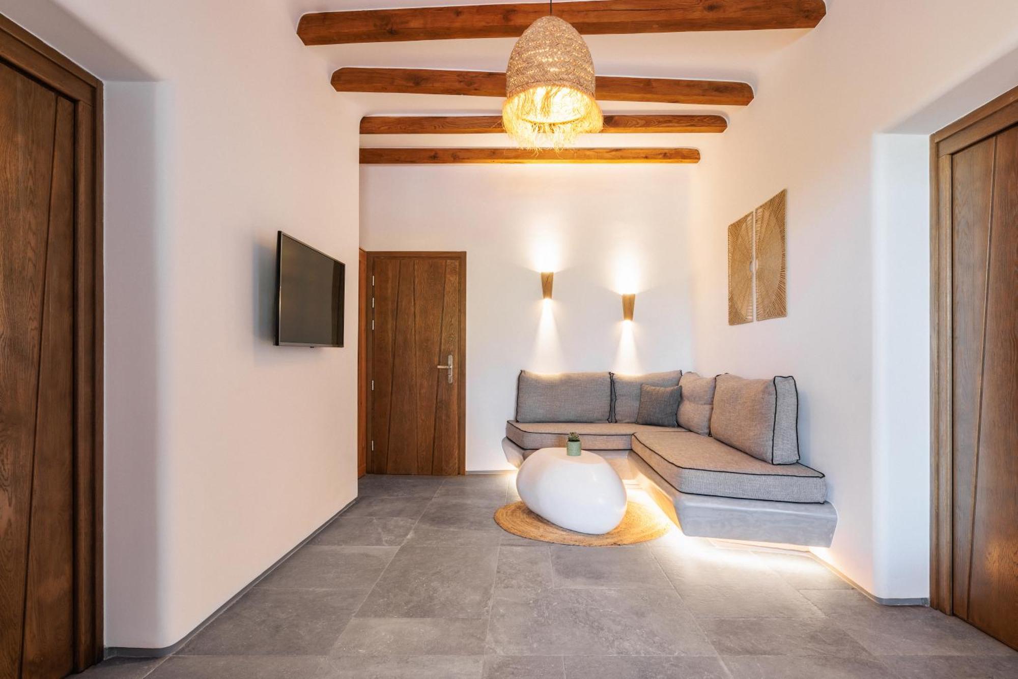 Mileo Hotell Kalo Livadi Exteriör bild