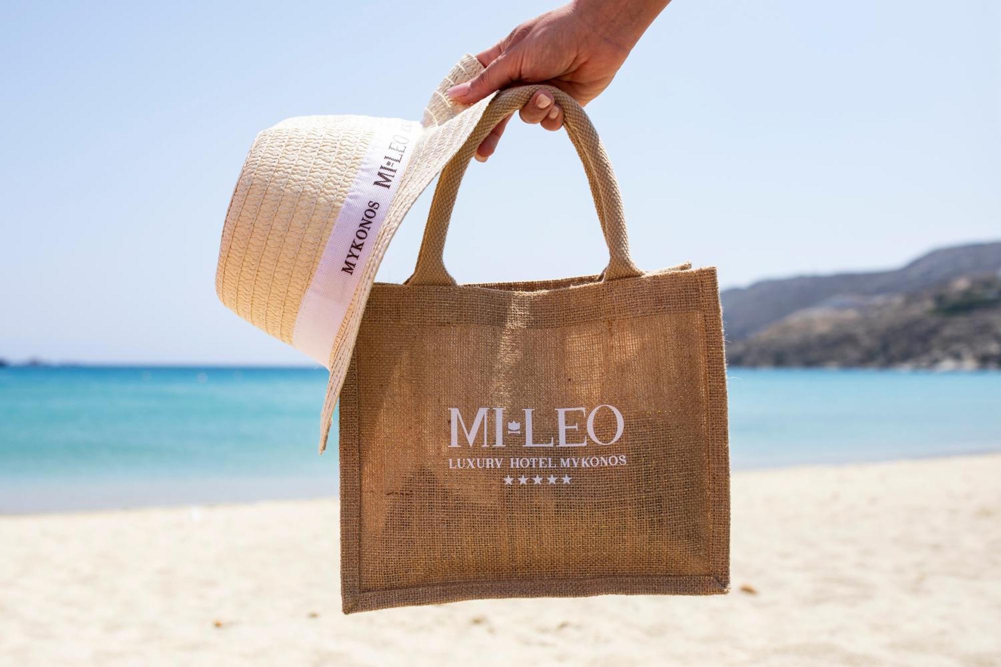 Mileo Hotell Kalo Livadi Exteriör bild